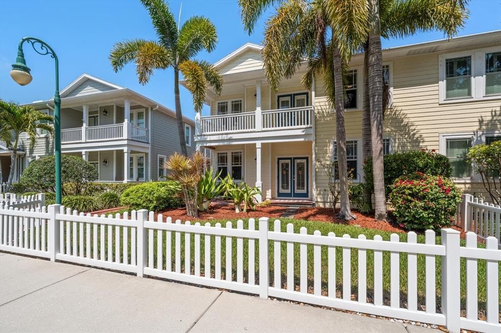 360 CLEVELAND AVENUE LARGO, FL 33770