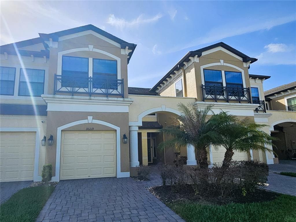 30219 SOUTHWELL LANE WESLEY CHAPEL, FL 33543
