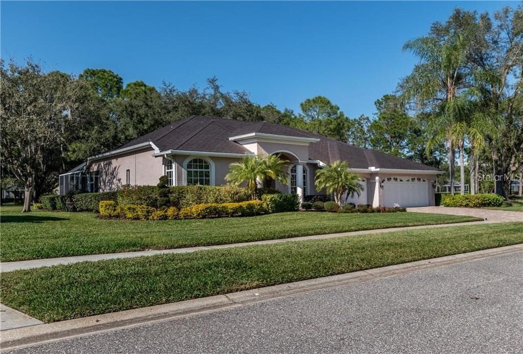 5124 ROLLING FAIRWAY DRIVE VALRICO, FL 33596