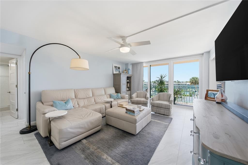 1 KEY CAPRI UNIT 306E TREASURE ISLAND, FL 33706