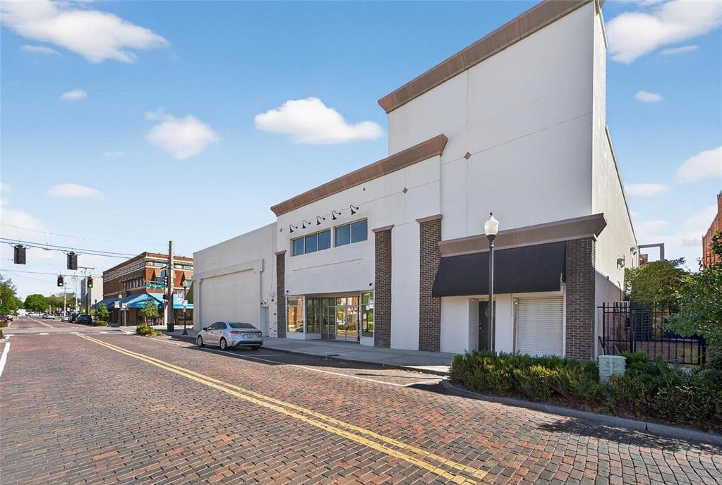 106 N EVERS STREET PLANT CITY, FL 33563