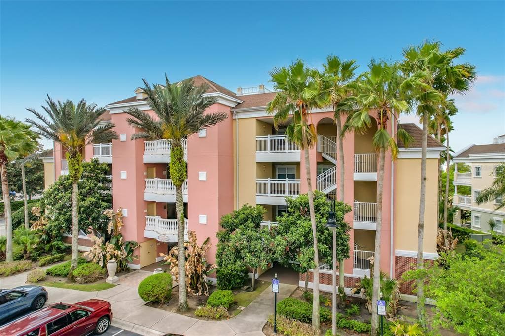 1116 SUNSET VIEW CIRCLE UNIT 304 REUNION, FL 34747
