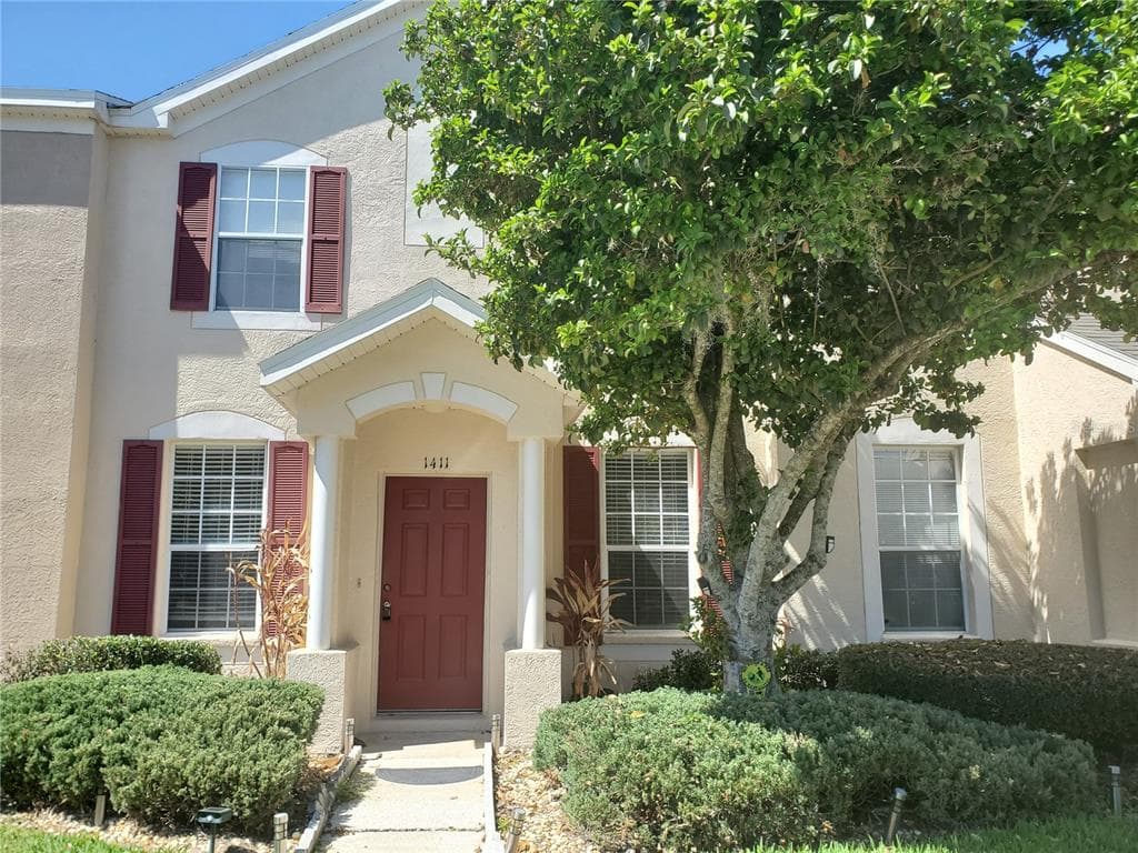 1411 SEDGWICK DRIVE WESLEY CHAPEL, FL 33543