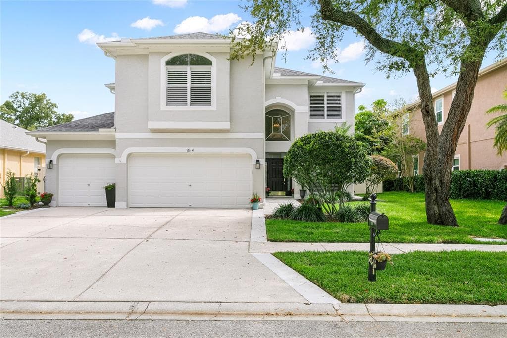 6114 NATIVE WOODS DRIVE TAMPA, FL 33625