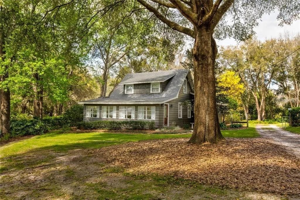 331 OLD EUSTIS ROAD MOUNT DORA, FL 32757