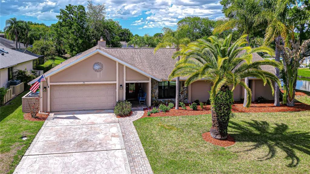 20 FERNBROOK ROAD OLDSMAR, FL 34677