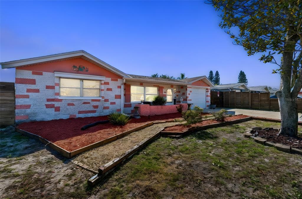 10804 MANCHESTER ROAD PORT RICHEY, FL 34668