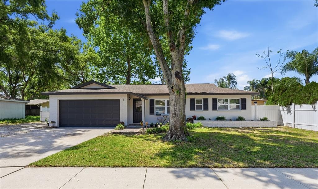 2314 LANDON TERRACE PALM HARBOR, FL 34683