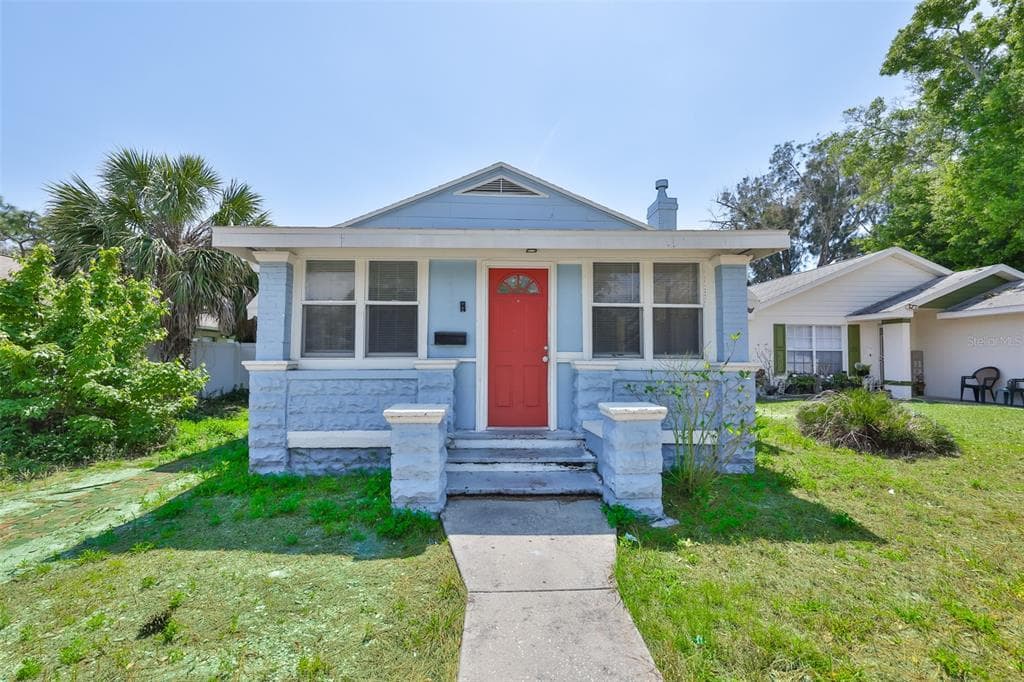 4736 5TH AVENUE S ST PETERSBURG, FL 33711