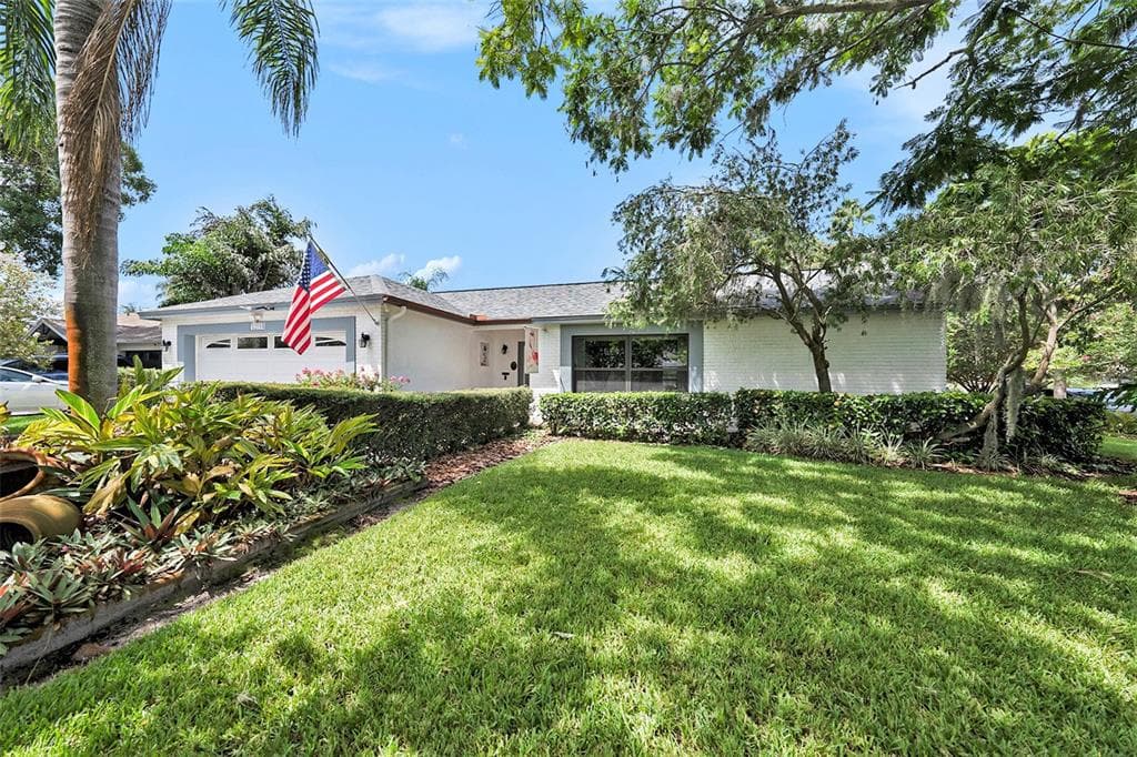 12014 LITTLEBERRY COURT