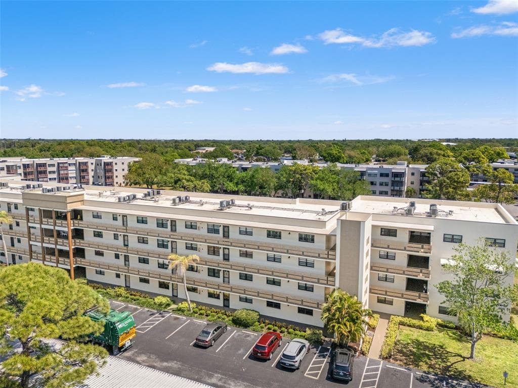 6070 80TH STREET N UNIT 410 ST PETERSBURG, FL 33709