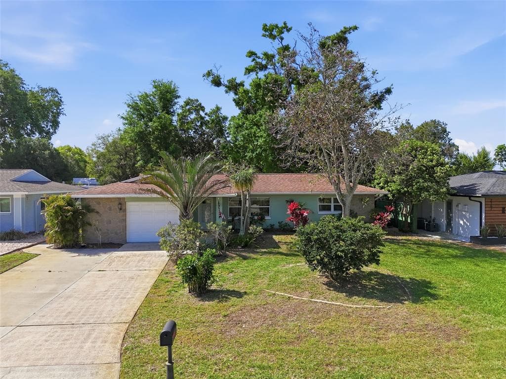 2171 SCOTLAND DRIVE CLEARWATER, FL 33763