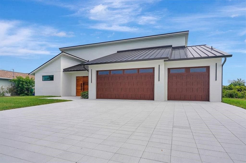 289 LONG MEADOW LANE ROTONDA WEST, FL 33947