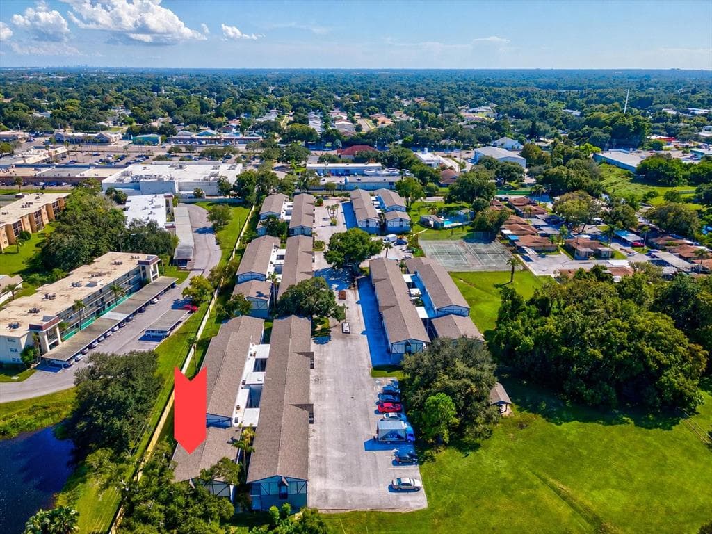 1127 KING ARTHUR COURT UNIT 309 DUNEDIN, FL 34698