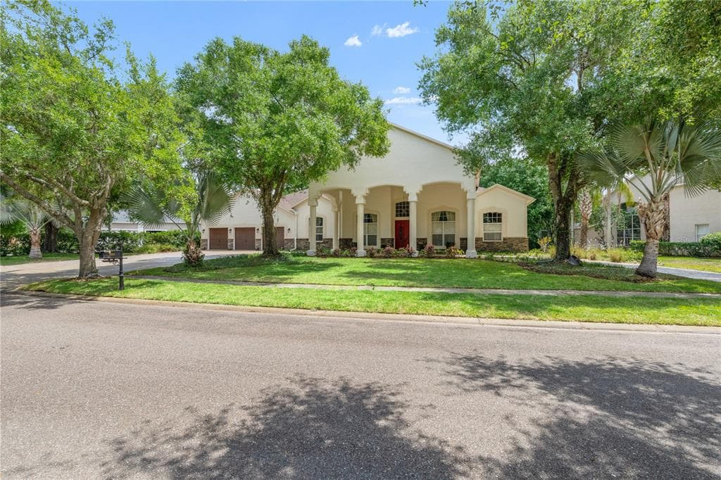 5021 WESLEY DRIVE TAMPA, FL 33647