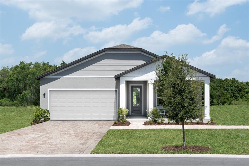 2424 DUCK HAWK STREET KISSIMMEE, FL 34746