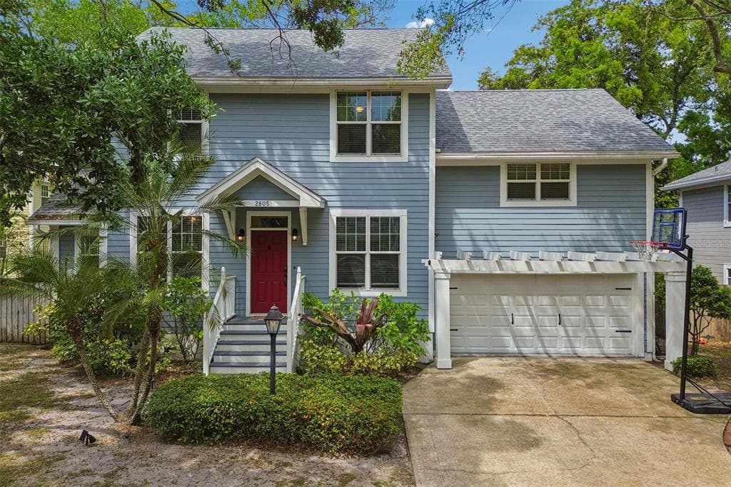 2805 SOUTHPOINTE LANE TAMPA, FL 33611
