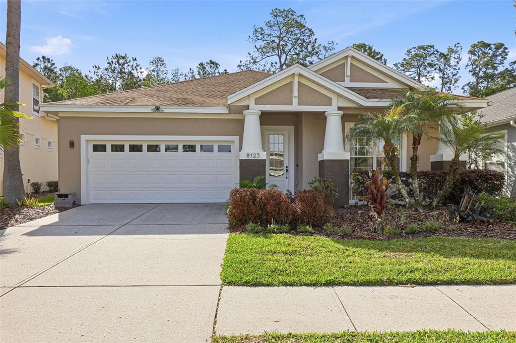 8123 CAMELLA LANE TAMPA, FL 33647