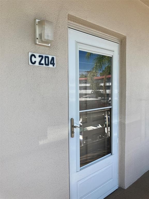 5530 80TH STREET N UNIT C204 ST PETERSBURG, FL 33709