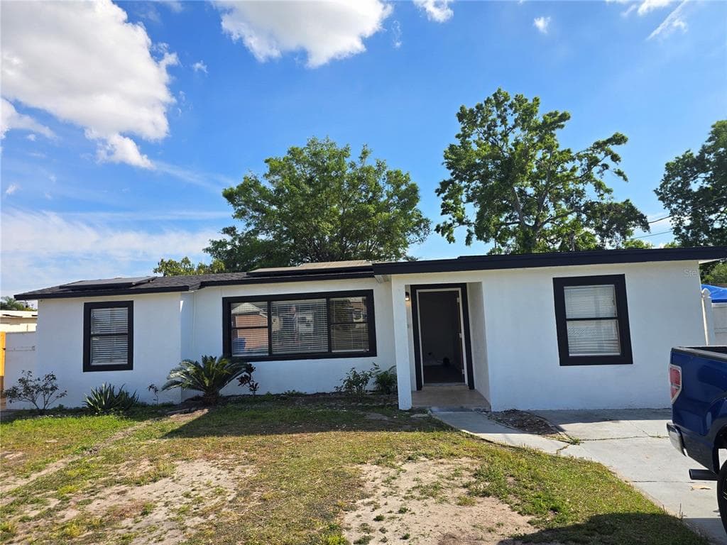 2538 W HIAWATHA STREET TAMPA, FL 33614