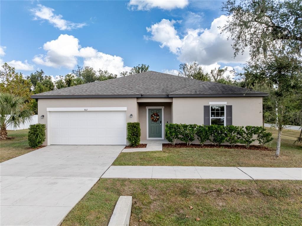 807 GARDEN OAKS SQUARE SEFFNER, FL 33584