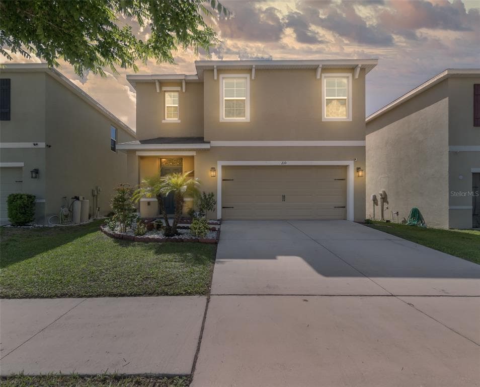 210 CINNAMON BARK PLACE VALRICO, FL 33594