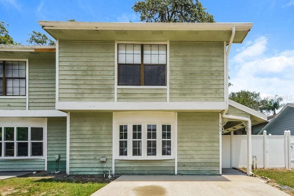 515 BEECHWOOD AVENUE ALTAMONTE SPRINGS, FL 32714