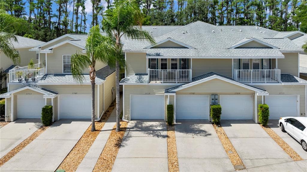 1715 HAMMOCKS AVENUE UNIT 1715