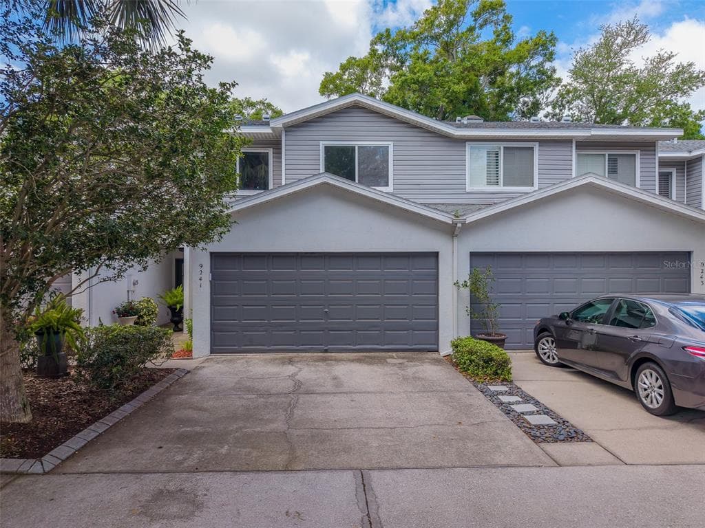 9241 JAKES PATH LARGO, FL 33771