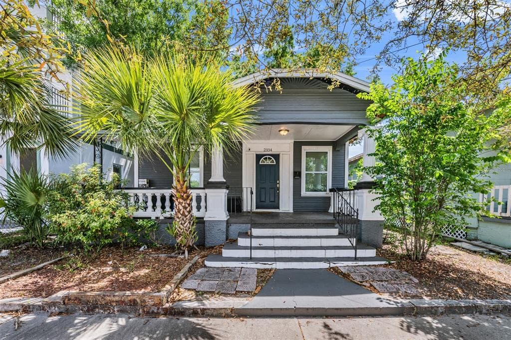 2334 W SPRUCE STREET TAMPA, FL 33607