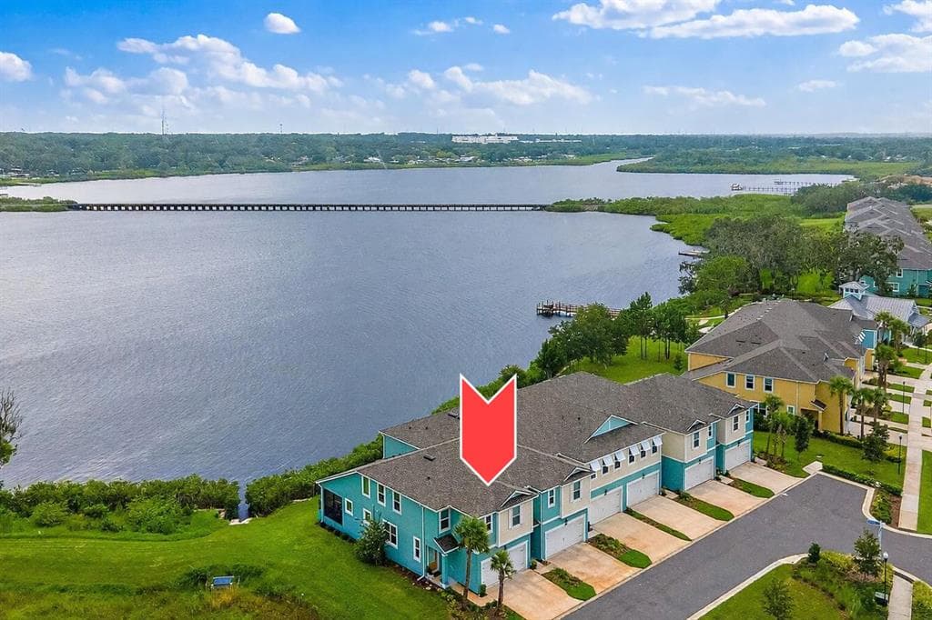 1001 STARBOARD COURT OLDSMAR, FL 34677