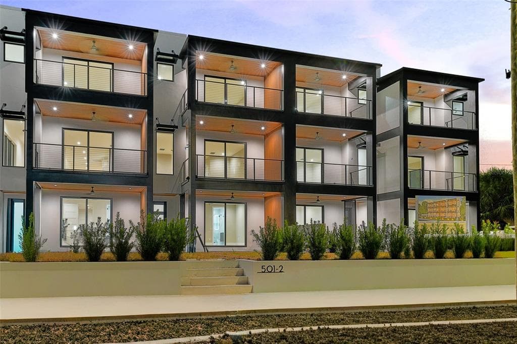 501 W ROSS AVENUE UNIT 2 TAMPA, FL 33602