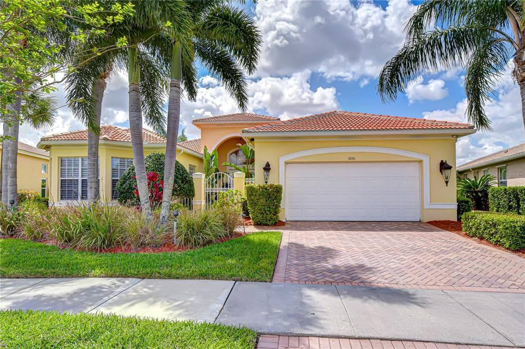 5056 RUBY FLATS DRIVE WIMAUMA, FL 33598