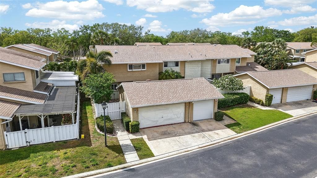 6660 CAPE HATTERAS WAY NE UNIT 1 ST PETERSBURG, FL 33702