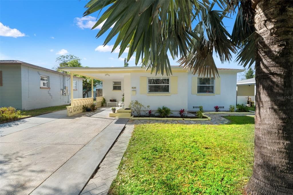 5020 OXFORD AVENUE N ST PETERSBURG, FL 33710