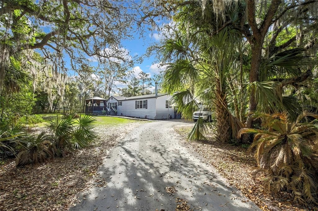6171 S LISA POINT HOMOSASSA, FL 34446