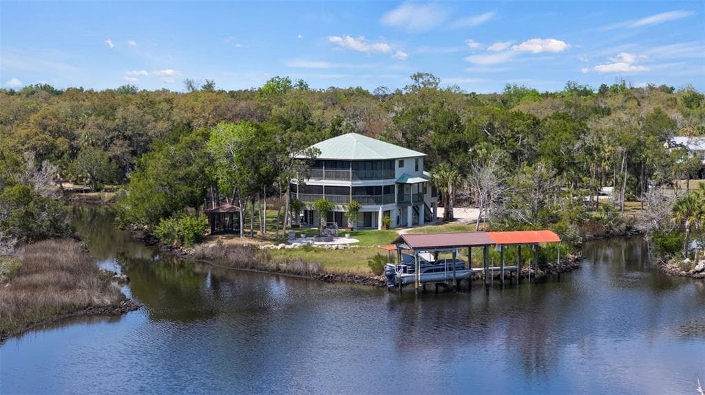 6730 S BEAGLE DRIVE HOMOSASSA, FL 34448