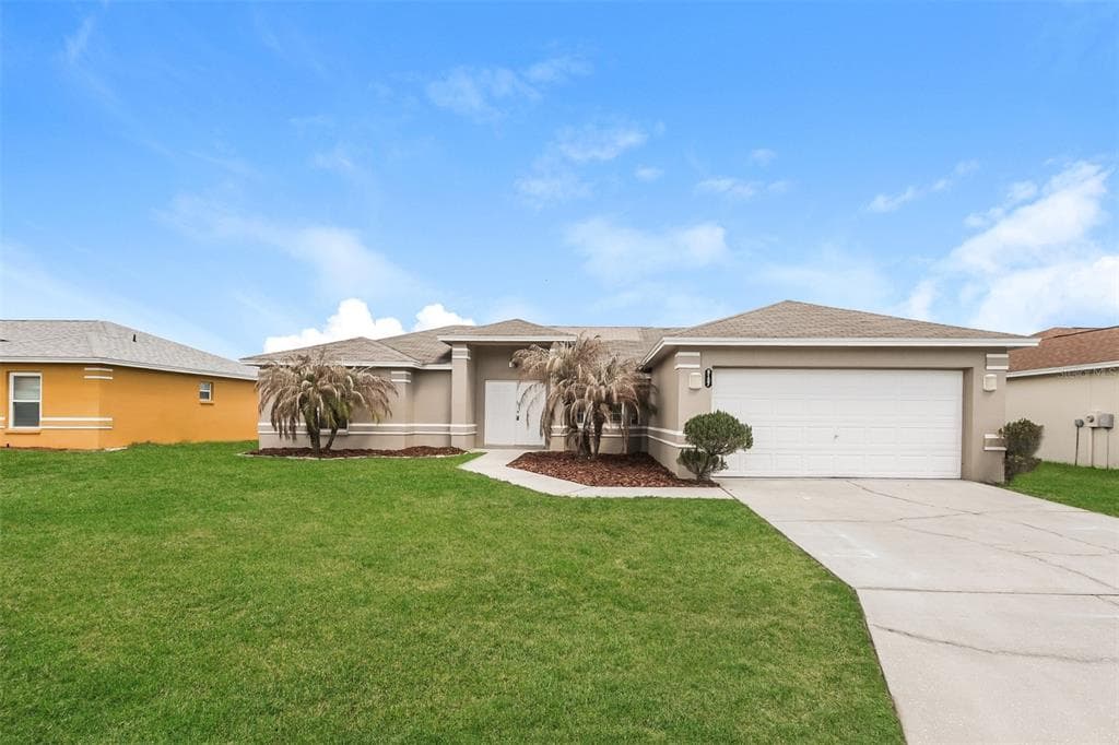 8157 BRISTOL BAY AVENUE LAKELAND, FL 33810