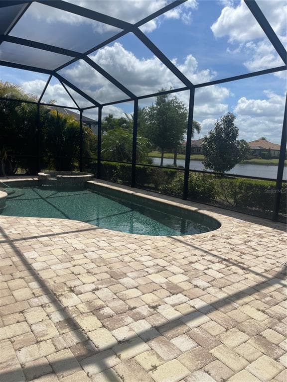 7113 WHITTLEBURY TRAIL BRADENTON, FL 34202