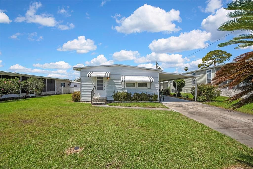 37 WILLIAM PENN WAY UNIT 13 PALM HARBOR, FL 34684