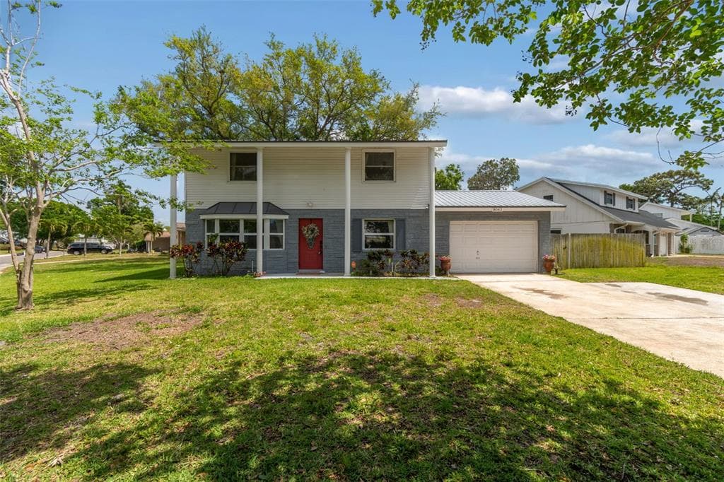 8043 124TH STREET SEMINOLE, FL 33772