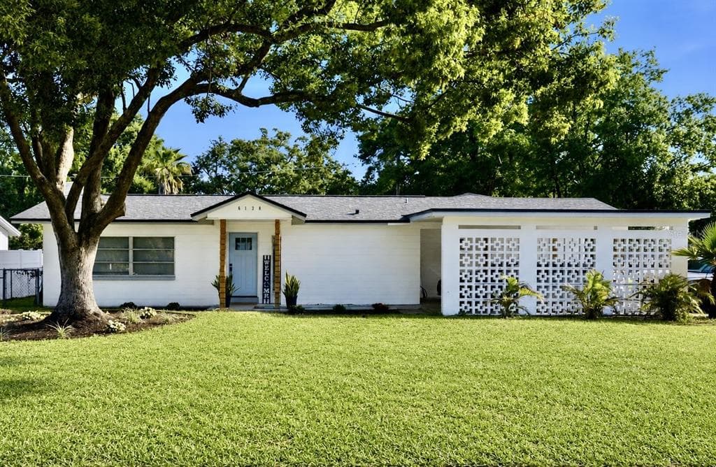 6128 E 111TH AVENUE TEMPLE TERRACE, FL 33617