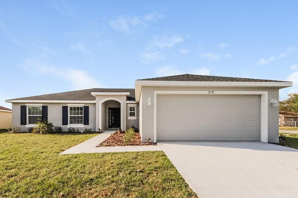 828 VALNERA COURT KISSIMMEE, FL 34758