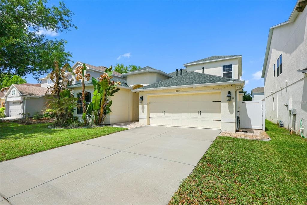 2510 CROSS MORE STREET VALRICO, FL 33594