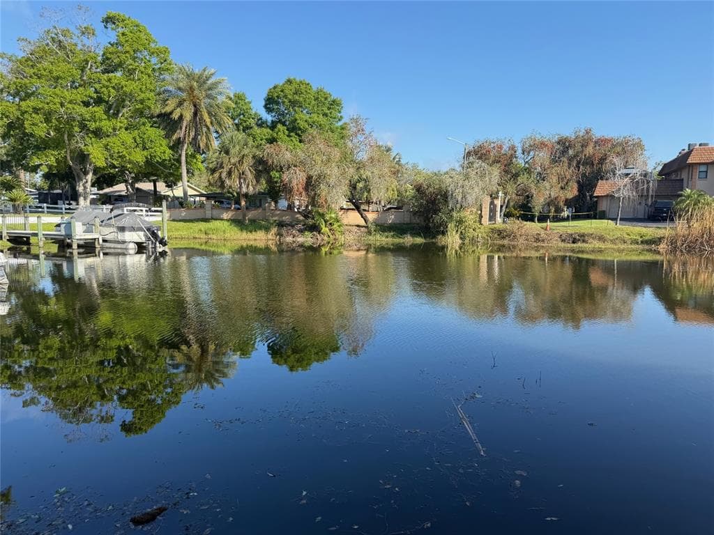 10189 106TH TERRACE LARGO, FL 33773