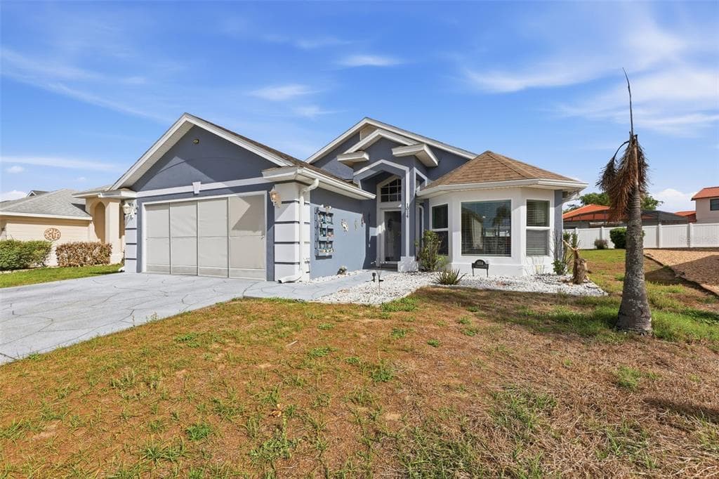1014 CHALLENGER AVENUE DAVENPORT, FL 33897