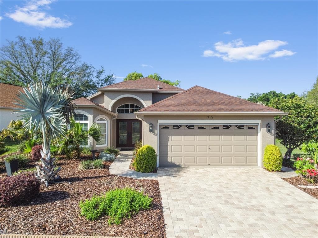 70 CENTER OAK CIRCLE