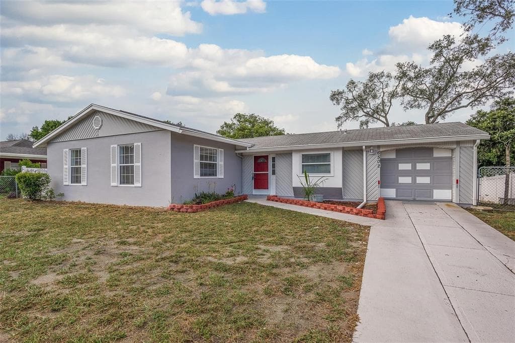 6502 SPRING HILL DRIVE