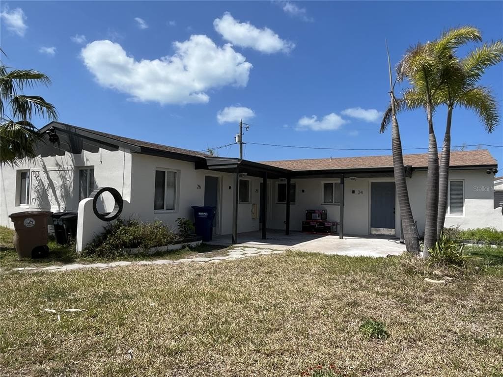 24 LYNN WAY UNIT C MADEIRA BEACH, FL 33708