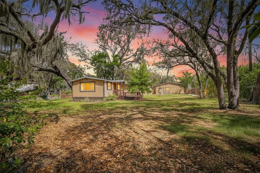 13804 HILLCREST DRIVE RIVERVIEW, FL 33569